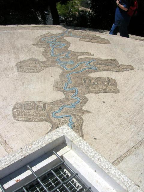 rp_Jerusalem-Armon-Hanatziv-underground-water-tunnels-19