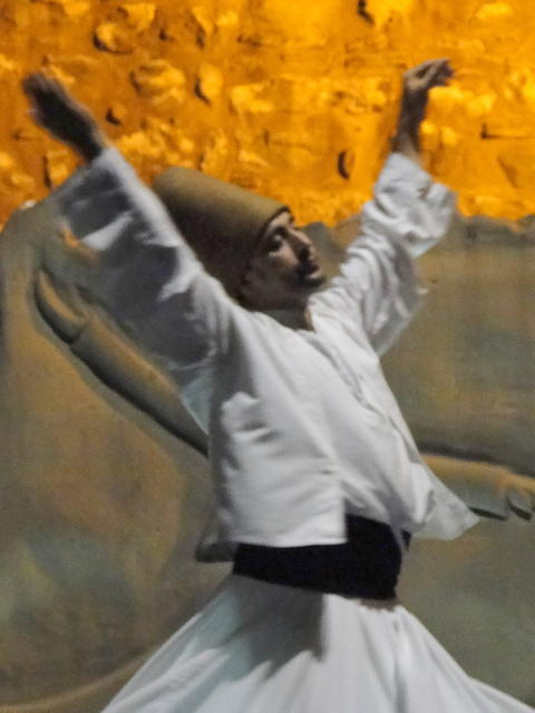 rp_Whirling-Dervish-Dance-Istanbul-11