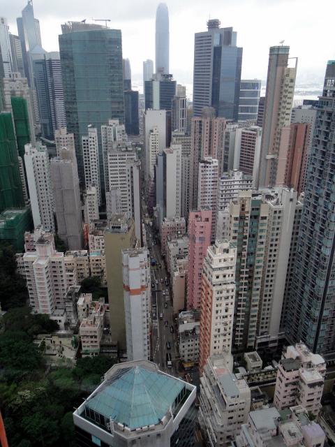 HK’s Skyline from Hopewell Centre Wan Chai | Visions of Travel