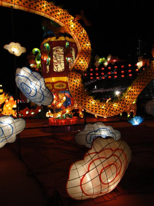 rp_Mid-Autumn-Festival-Causeway-Bay-2010-_11_