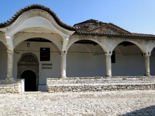 rp_Berat-Castle-Albania-32