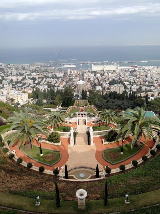 rp_Haifa-Bahai-Gardens-_18_