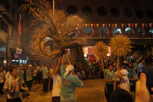 rp_Tin-Hau-Fire-Dragon-Mid-Autumn-Festival-2011-_16_