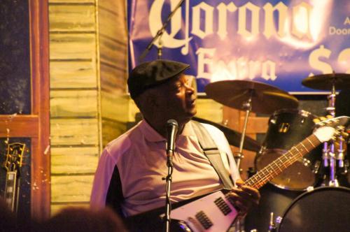 rp_Blues-Bar-Live-Music-Chicago-_16_