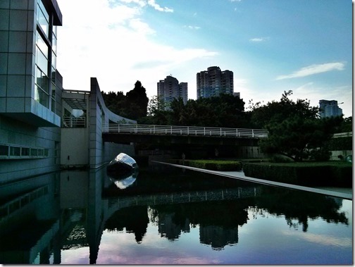 rp_HeXiangningArtMuseumShenzhen10_thumb