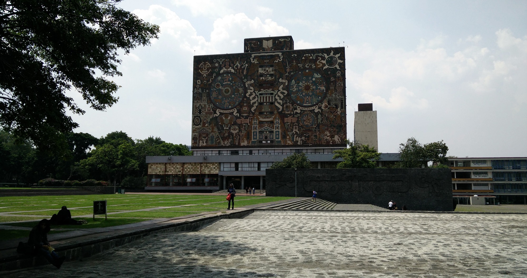UNAM campus: Mexico City | Visions of Travel