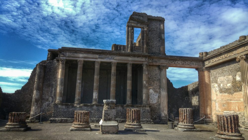 Visions-of-Pompeii-Italy-1